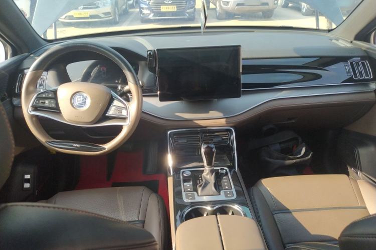 Used BYD Tang 2021 2.0T Automatic Flagship Edition Center Console