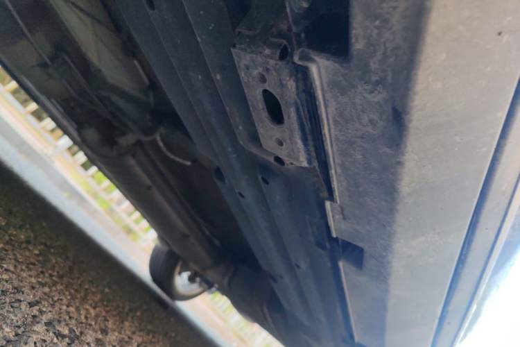 Used BYD Tang 2021 2.0T Automatic Flagship Edition Chassis Front Left
