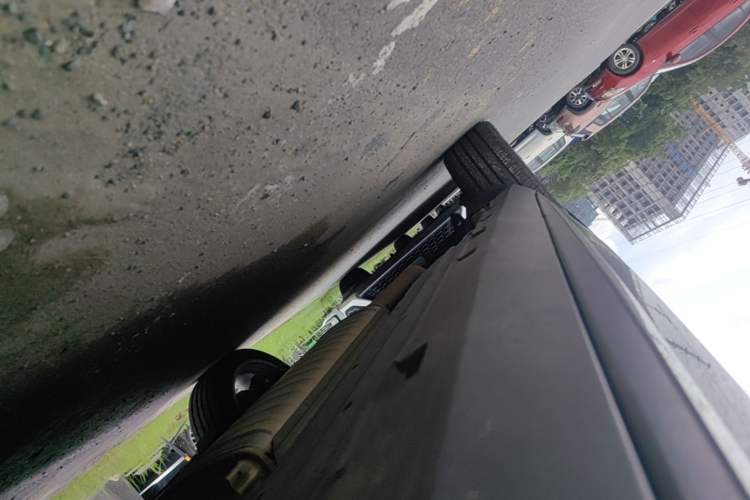 Used BYD Tang 2021 2.0T Automatic Flagship Edition Chassis Front Right