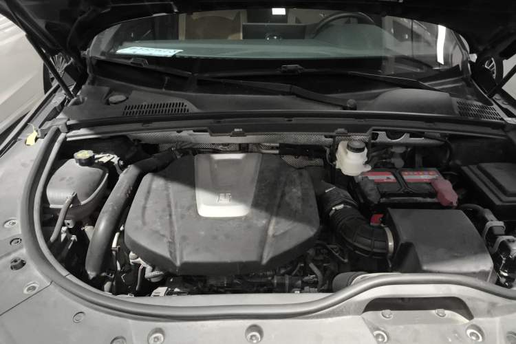 Used BYD Tang 2021 2.0T Automatic Flagship Edition Engine Bay