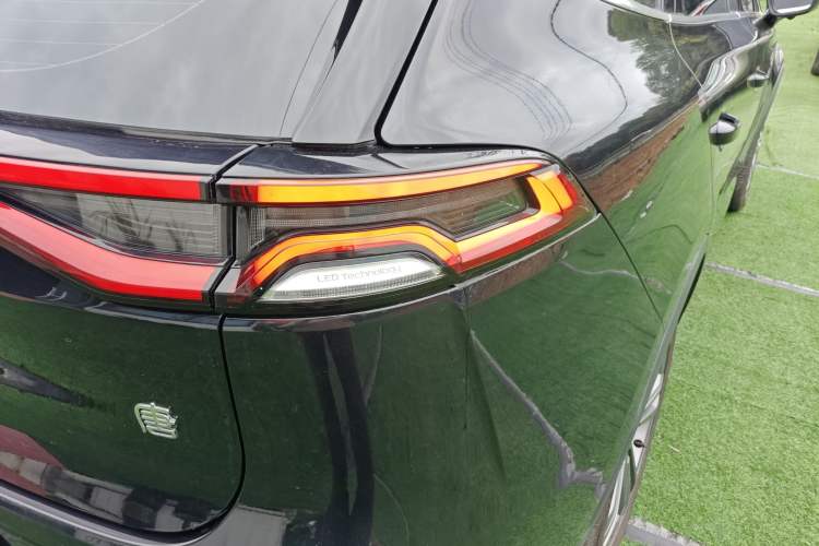 Used BYD Tang 2021 2.0T Automatic Flagship Edition Exterior 3