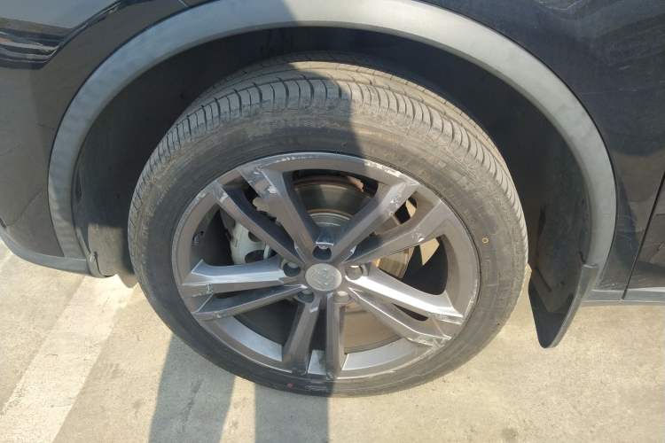 Used BYD Tang 2021 2.0T Automatic Flagship Edition Exterior 4
