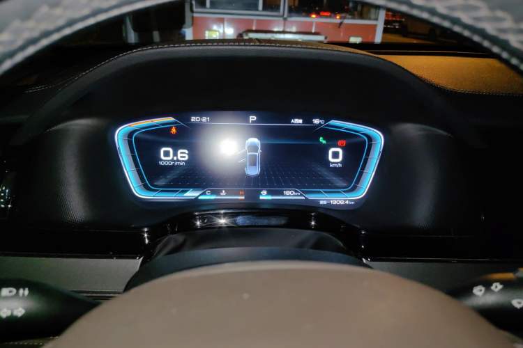 Used BYD Tang 2021 2.0T Automatic Flagship Edition Instrument Cluster
