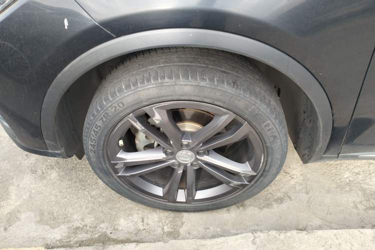 Used BYD Tang 2021 2.0T Automatic Flagship Edition Left Front Wheel Hub