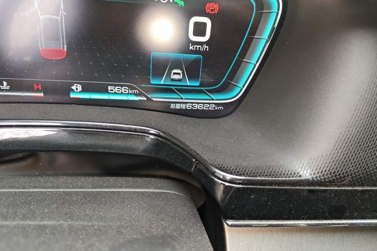 Used BYD Tang 2021 2.0T Automatic Flagship Edition Odometer Close Up