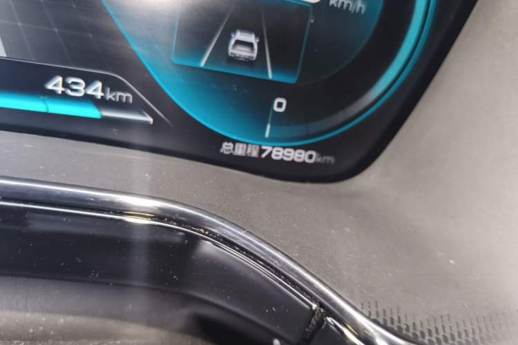 Used BYD Tang 2021 2.0T Automatic Flagship Edition Odometer Close Up