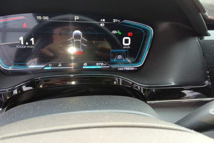 Used BYD Tang 2021 2.0T Automatic Flagship Edition Odometer Close Up