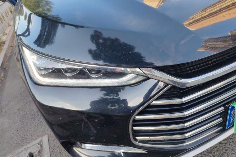 Used BYD Tang 2021 2.0T Automatic Flagship Edition Right Front Headlight