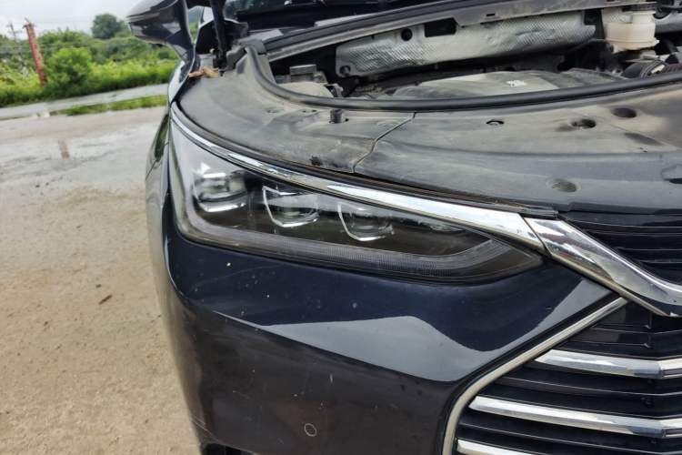 Used BYD Tang 2021 2.0T Automatic Flagship Edition Right Front Headlight