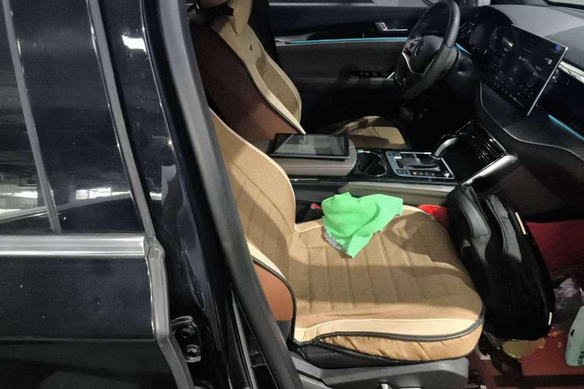 Used BYD Tang 2021 2.0T Automatic Flagship Edition Right Front Seat