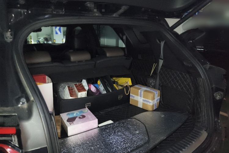 Used BYD Tang 2021 2.0T Automatic Flagship Edition Trunk