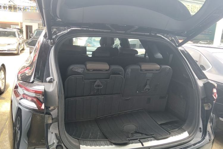 Used BYD Tang 2021 2.0T Automatic Flagship Edition Trunk