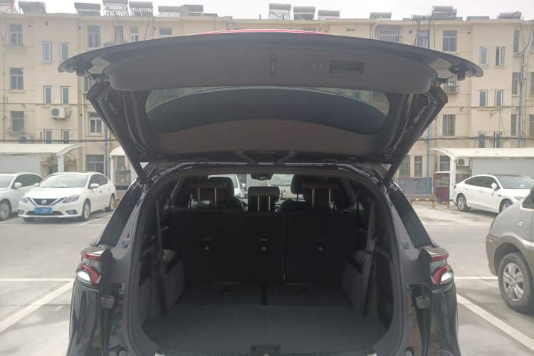 Used BYD Tang 2021 2.0T Automatic Flagship Edition Trunk