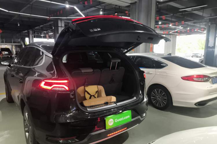 Used BYD Tang 2021 2.0T Automatic Flagship Edition Trunk
