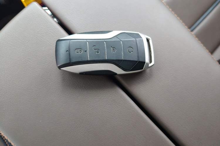 Used BYD Tang 2021 2.0T Automatic Flagship Edition Vehicle Key