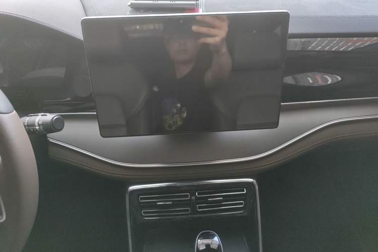 Used BYD Tang 2021 2.0T Automatic Flagship Edition Audio And AC Panel