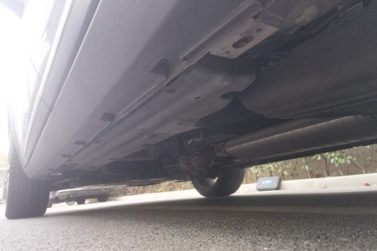 Used BYD Tang 2021 2.0T Automatic Flagship Edition Chassis Rear Left