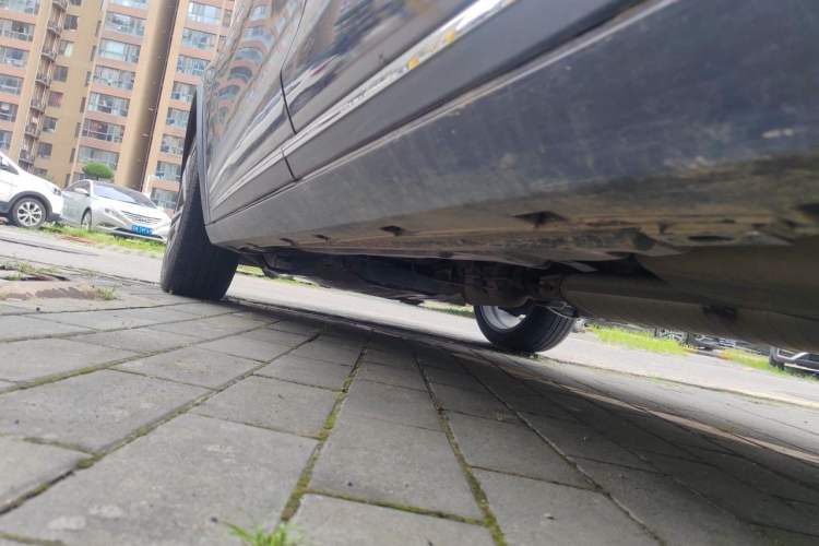 Used BYD Tang 2021 2.0T Automatic Flagship Edition Chassis Rear Left