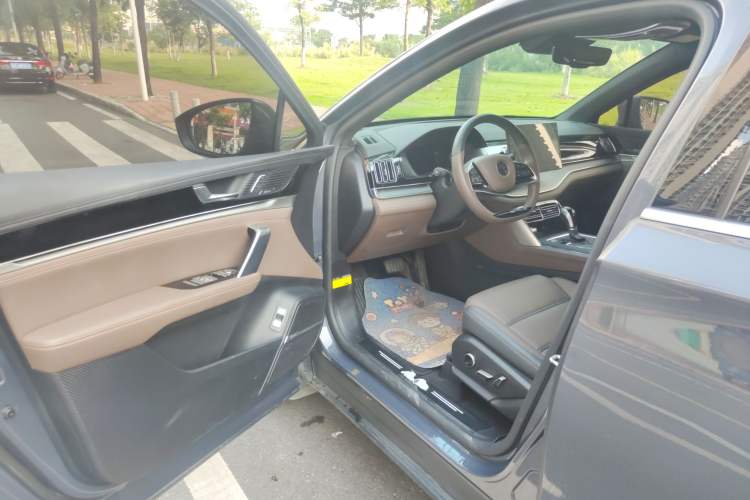 Used BYD Tang 2021 2.0T Automatic Flagship Edition Driver Seat