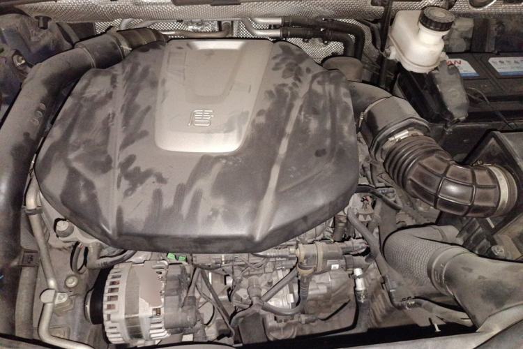 Used BYD Tang 2021 2.0T Automatic Flagship Edition Engine Bay
