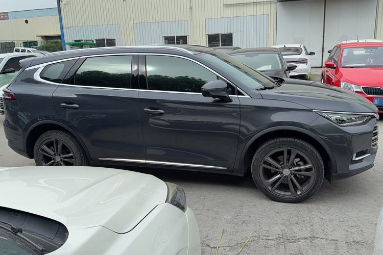 Used BYD Tang 2021 2.0T Automatic Flagship Edition Exterior 2