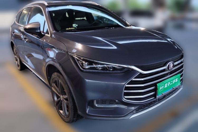 Used BYD Tang 2021 2.0T Automatic Flagship Edition Front Right 45 Deg