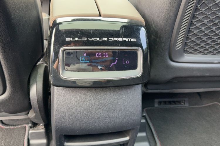 Used BYD Tang 2021 2.0T Automatic Flagship Edition Interior 8