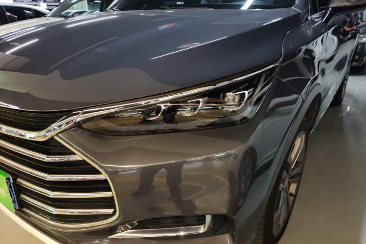 Used BYD Tang 2021 2.0T Automatic Flagship Edition Left Front Headlight