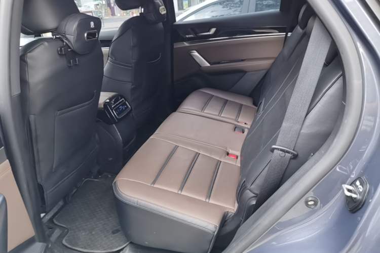 Used BYD Tang 2021 2.0T Automatic Flagship Edition Left Rear Seat