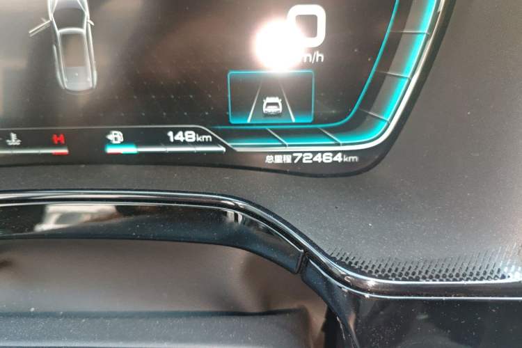 Used BYD Tang 2021 2.0T Automatic Flagship Edition Odometer Close Up