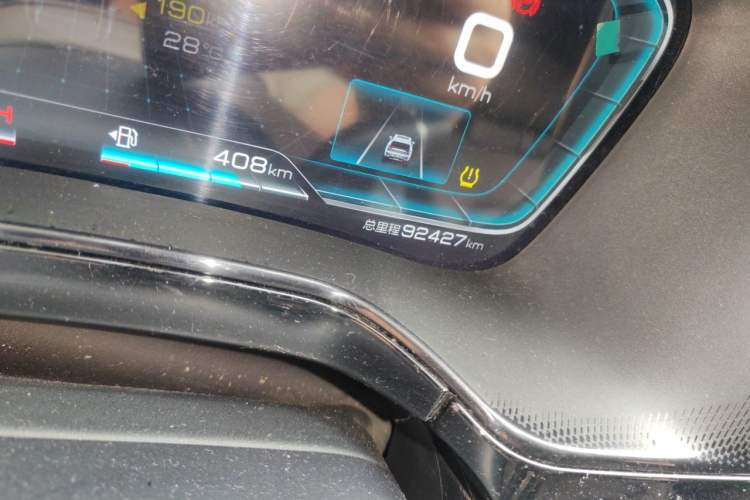Used BYD Tang 2021 2.0T Automatic Flagship Edition Odometer Close Up
