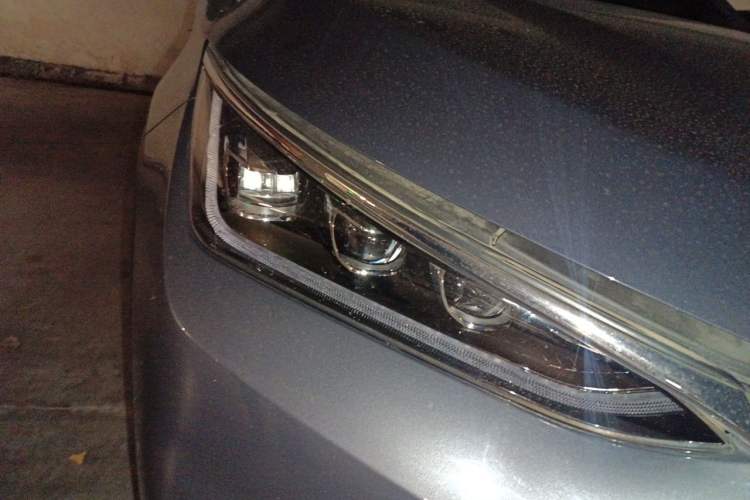 Used BYD Tang 2021 2.0T Automatic Flagship Edition Right Front Headlight
