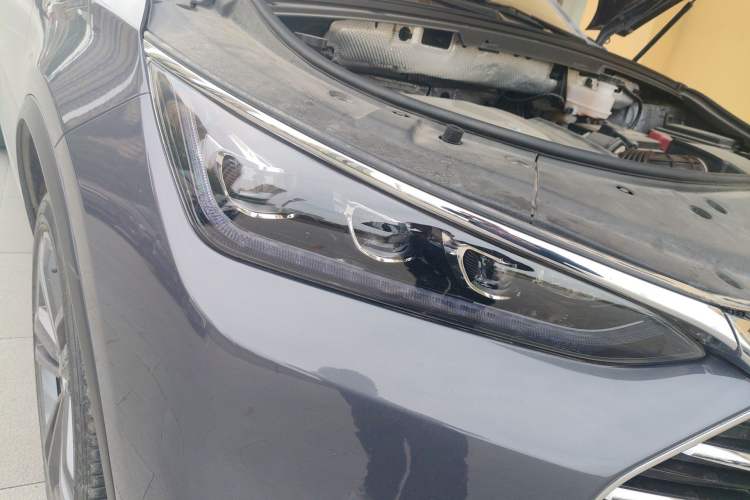 Used BYD Tang 2021 2.0T Automatic Flagship Edition Right Front Headlight