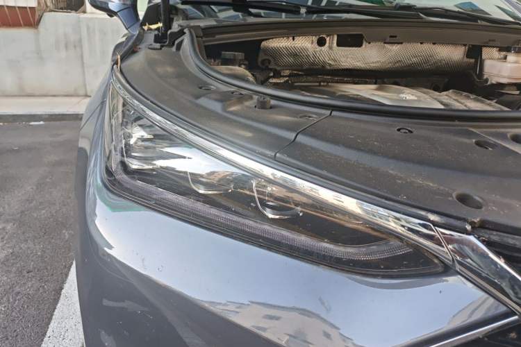 Used BYD Tang 2021 2.0T Automatic Flagship Edition Right Front Headlight