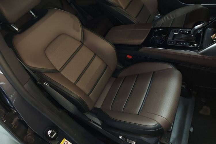 Used BYD Tang 2021 2.0T Automatic Flagship Edition Right Front Seat