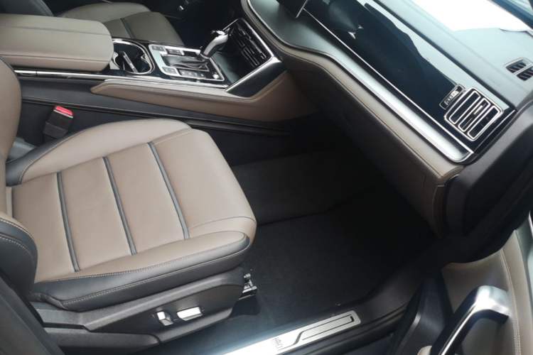Used BYD Tang 2021 2.0T Automatic Flagship Edition Right Front Seat