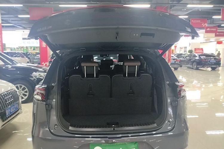 Used BYD Tang 2021 2.0T Automatic Flagship Edition Trunk