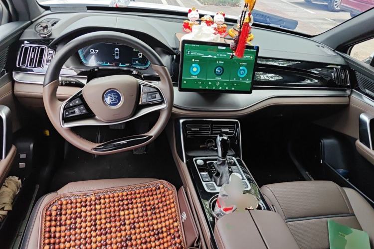 Used BYD Tang 2021 2.0T Automatic Flagship Edition Center Console