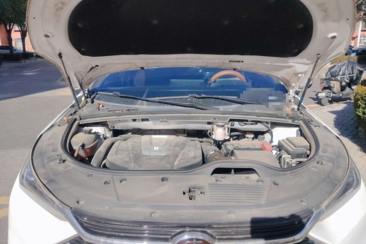 Used BYD Tang 2021 2.0T Automatic Flagship Edition Engine Bay