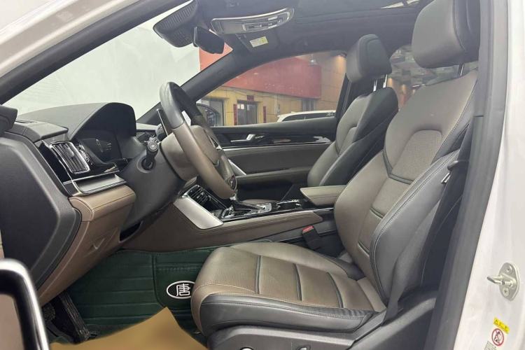 Used BYD Tang 2021 2.0T Automatic Flagship Edition Interior 2