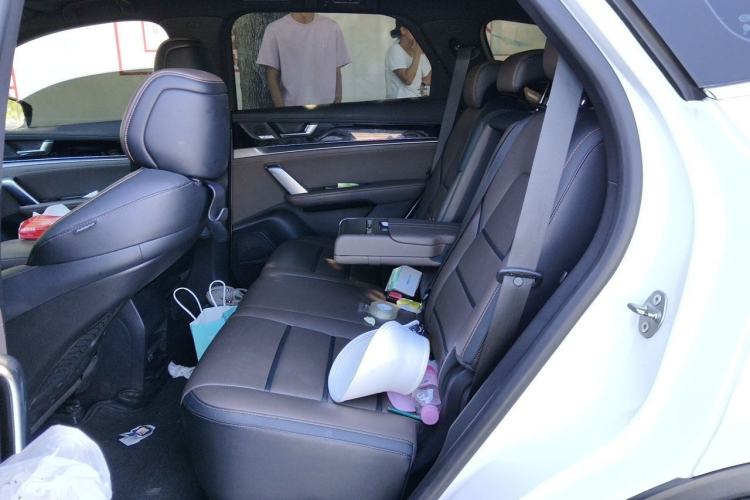 Used BYD Tang 2021 2.0T Automatic Flagship Edition Left Rear Seat