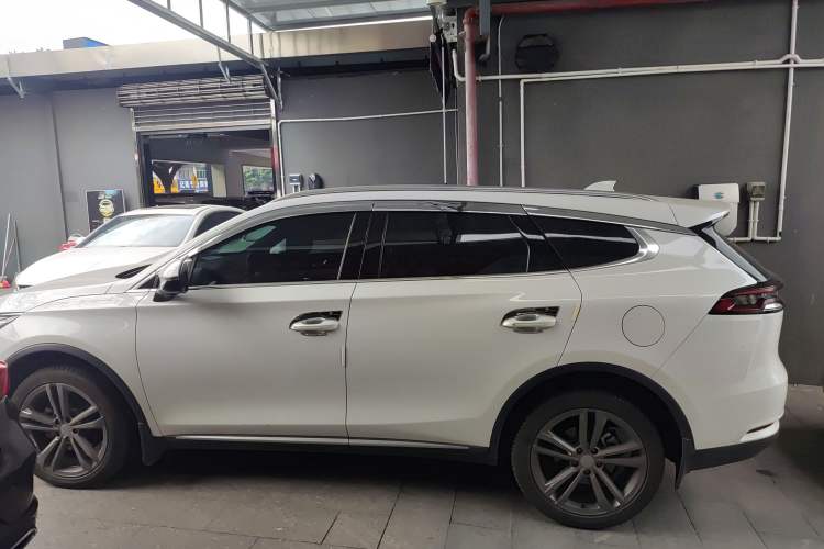 Used BYD Tang 2021 2.0T Automatic Flagship Edition Left Side