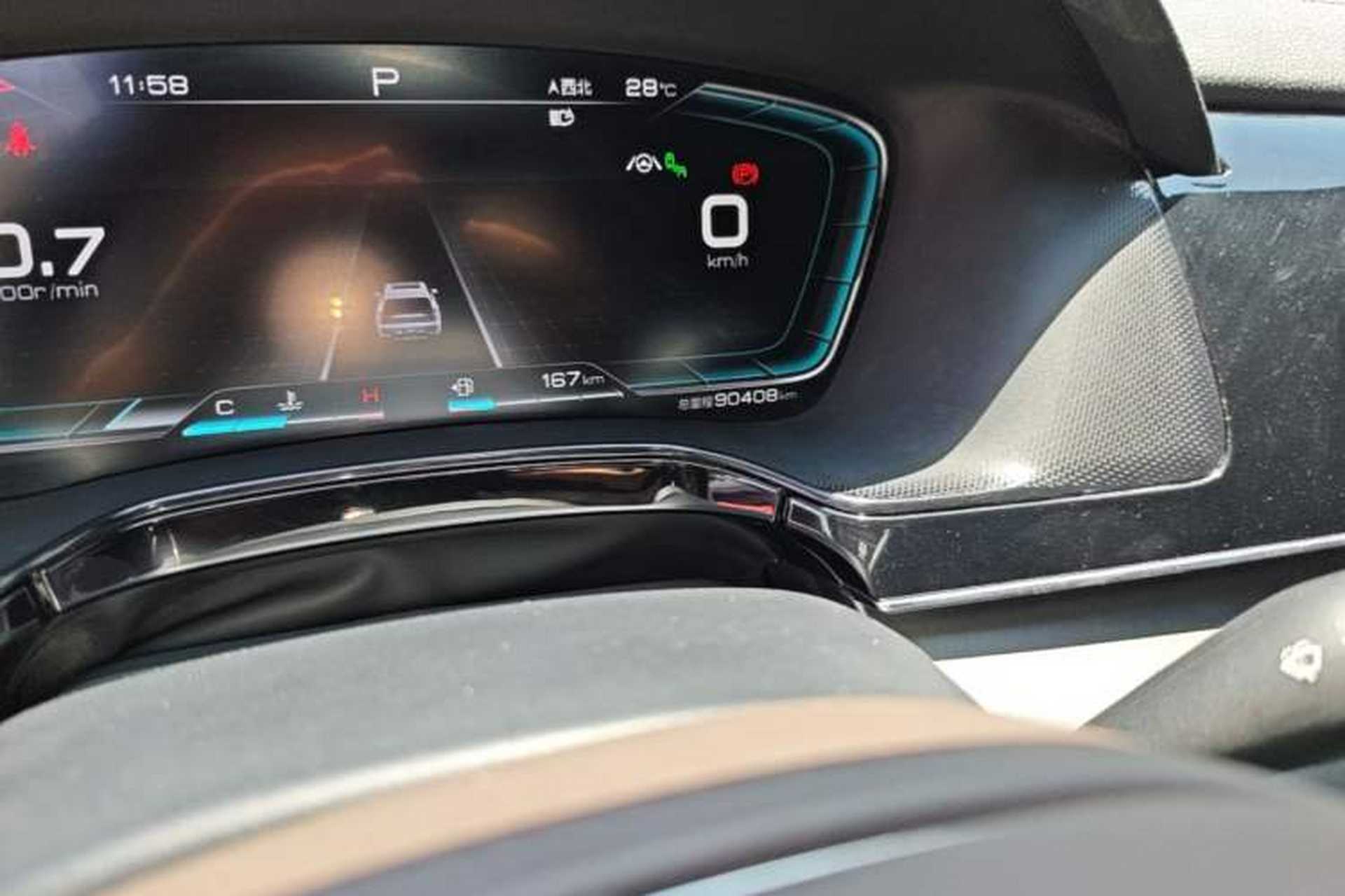 Used BYD Tang 2021 2.0T Automatic Flagship Edition Odometer Close Up