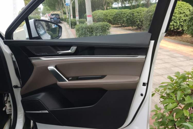 Used BYD Tang 2021 2.0T Automatic Flagship Edition Right Front Door Interior