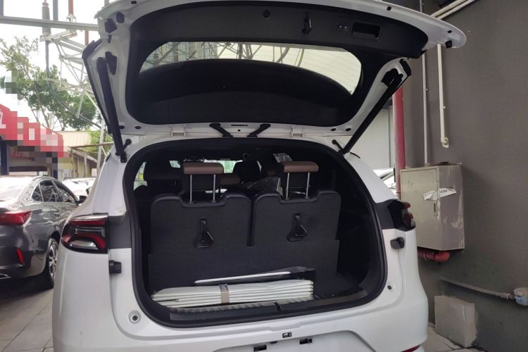 Used BYD Tang 2021 2.0T Automatic Flagship Edition Trunk