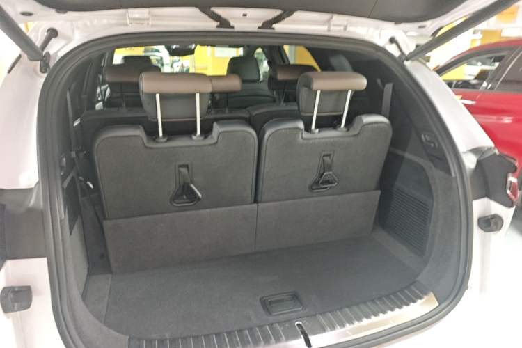Used BYD Tang 2021 2.0T Automatic Flagship Edition Trunk