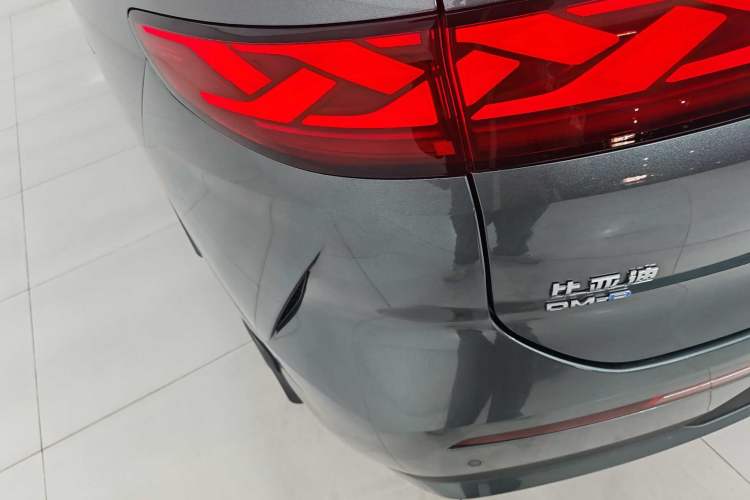 Used BYD Tang L 2025 DM 200KM Four-Wheel Drive LiDAR Flagship Model Exterior 8