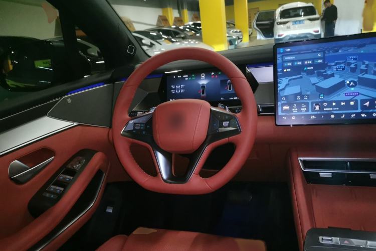 Used BYD Tang L 2025 DM 200KM Four-Wheel Drive LiDAR Flagship Model Steering Wheel