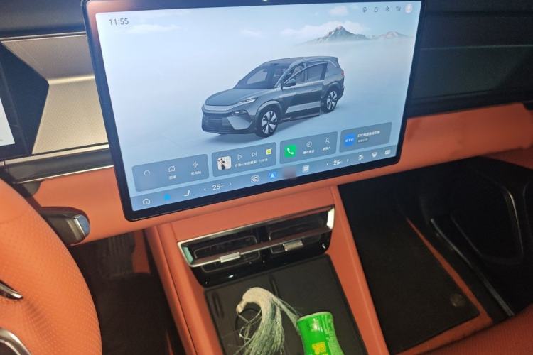 Used BYD Tang L 2025 DM 215KM LiDAR Flagship Model Audio And AC Panel