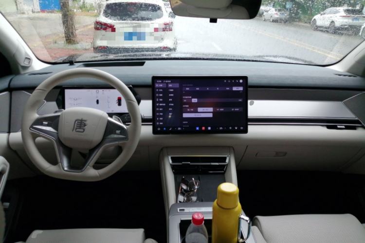 Used BYD Tang L 2025 DM 200KM Four-Wheel Drive LiDAR Flagship Model Center Console